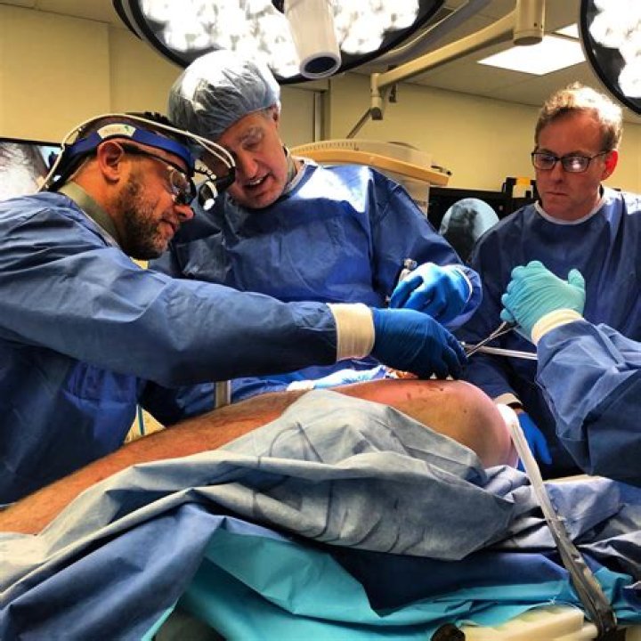 Billy Idol Got Surgery And He's Getting Better