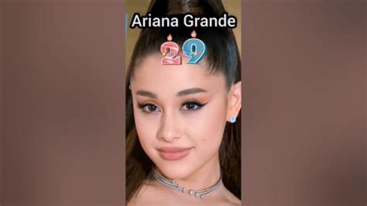 Did Ariana Grande Grow up Rich?