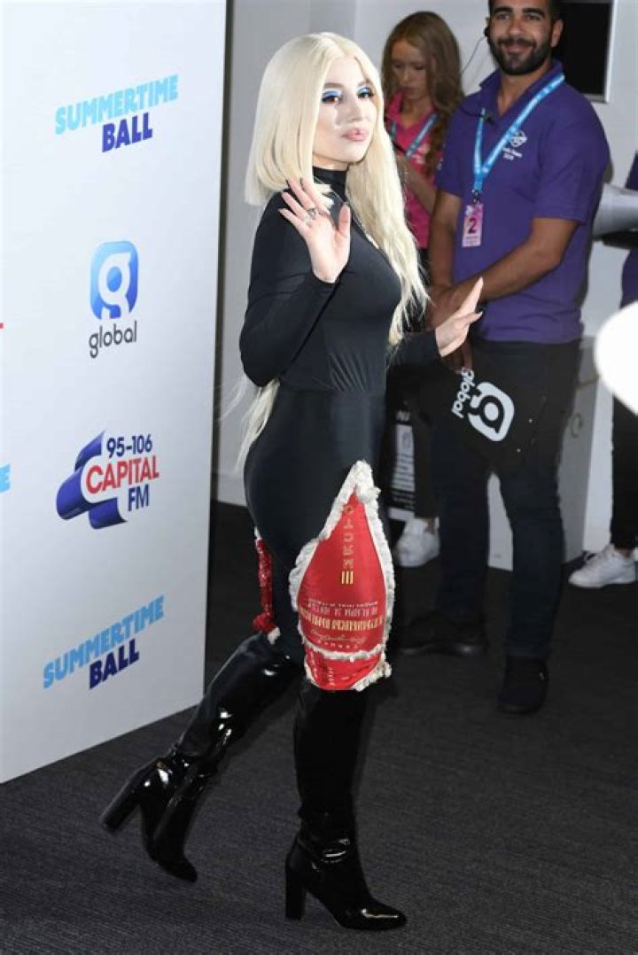 Does Ava Max Write Her Own Songs?