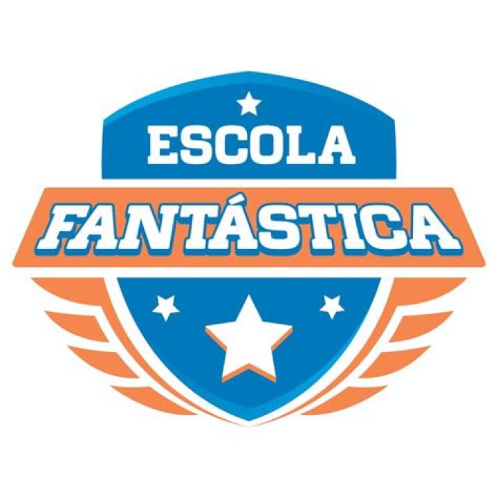 ESCOLA FANTÁSTICA OFICIAL Youtuber overview