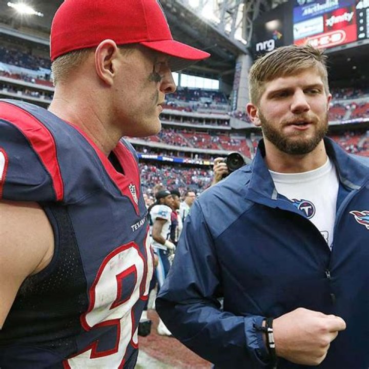 Football star Zach Mettenberger Biography, affair, married, salary, net worth, career, Facts