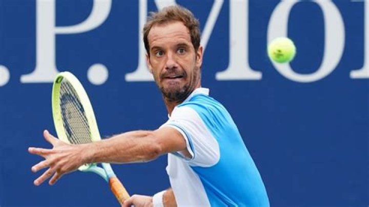 French Tennis Player Richard Gasquet'a Biography, Family, Tennis Career, Earnings, Net Worth, Sponsors, Titles, Relationship, Girlfriend