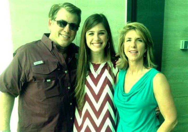 Kelly Siegler Wiki, Net Worth, Husband, Married, Children, Family, Bio