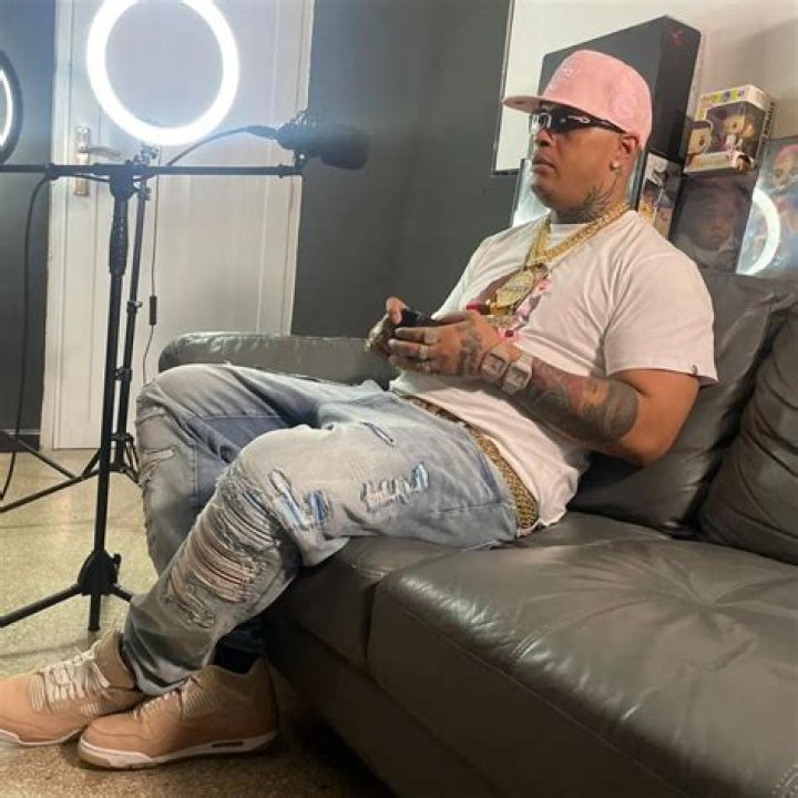 Pacho El Antifeka net worth, income and estimated earnings of Youtuber channel