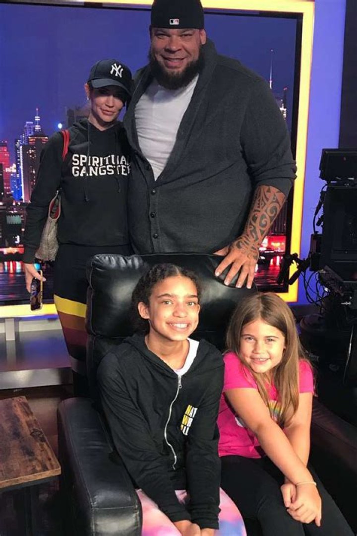 Rashad Coulter MMA Career and Earnings; Who is his Wife? (Bio, Age, Family, Children)