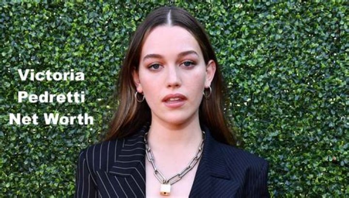 Victoria Pedretti Net Worth