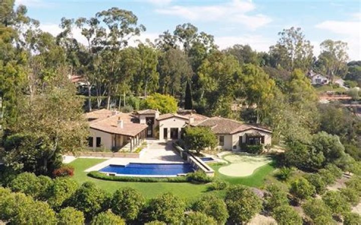 Where Does Phil Mickelson Live?